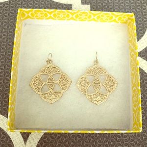 Kendra Scott Dawn earrings